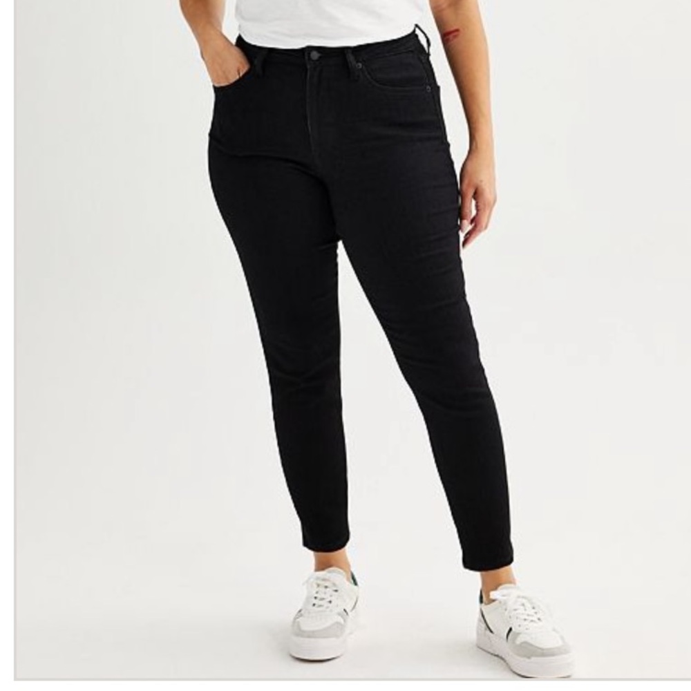 NEW Sonoma Women's Size 12 Curvy High-Rise Skinny “Superstretch” Black Jeans